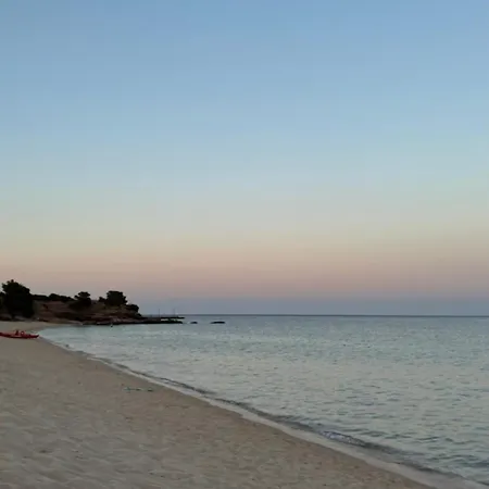Pini 21 * Fort Village