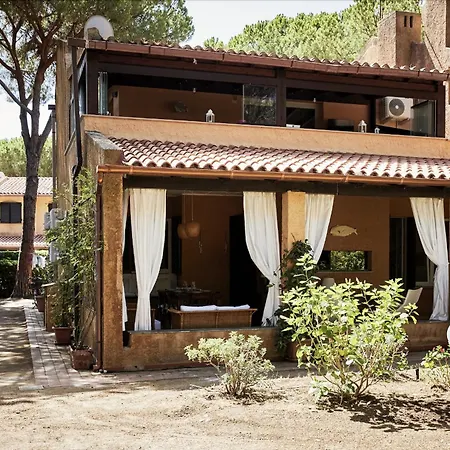 Pini 21 Fort Village
